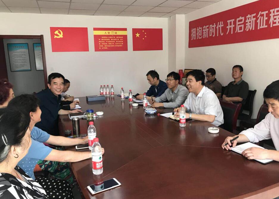 集團(tuán)大調(diào)研第五組     赴正合物業(yè)延河分公司、紅旗分公司調(diào)研